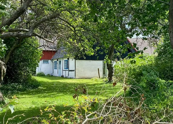Half-timbered House With West Garden In Besser Casa vacanze Langemark